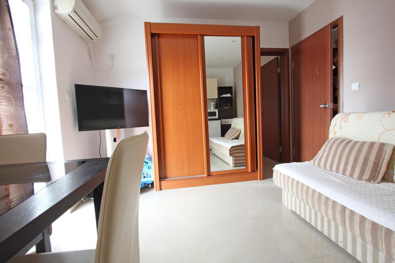 Apartmani Irena Petrovac Exteriör bild
